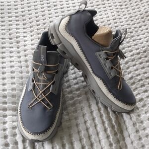 On Cloudaway Shoes Mens Size 10 Asphalt Ivory